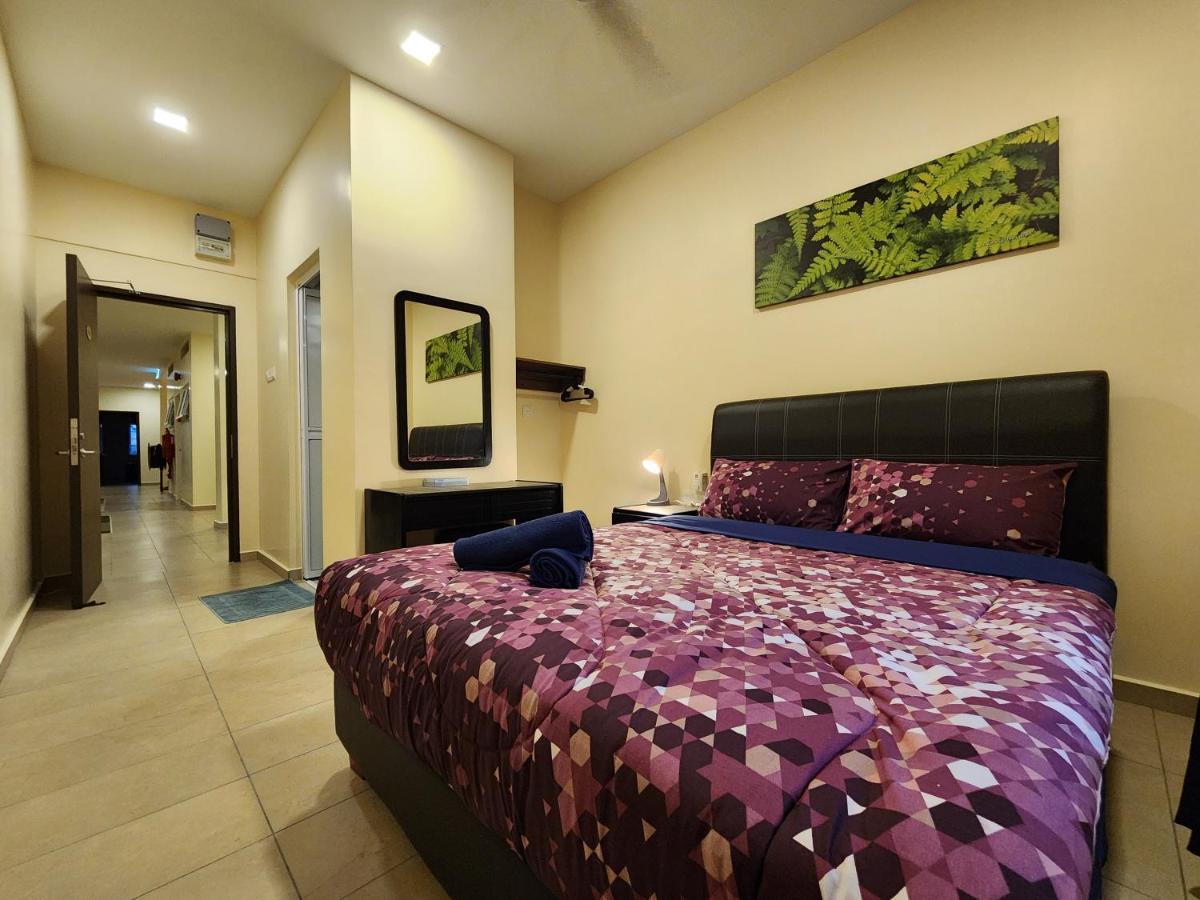Fathers Guesthouse Age 7 Years Old And Above Only ตานาห์ราตา ภายนอก รูปภาพ