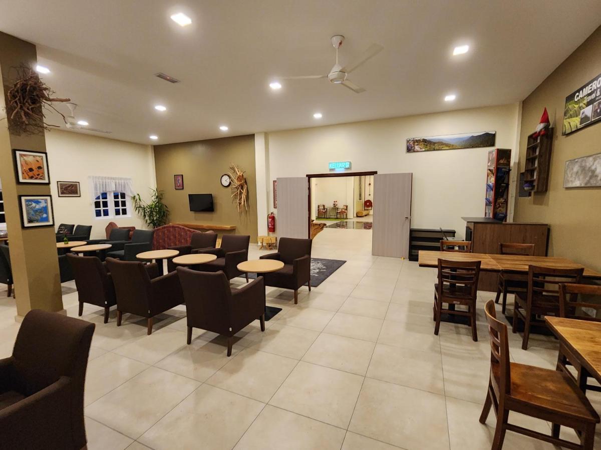Fathers Guesthouse Age 7 Years Old And Above Only ตานาห์ราตา ภายนอก รูปภาพ