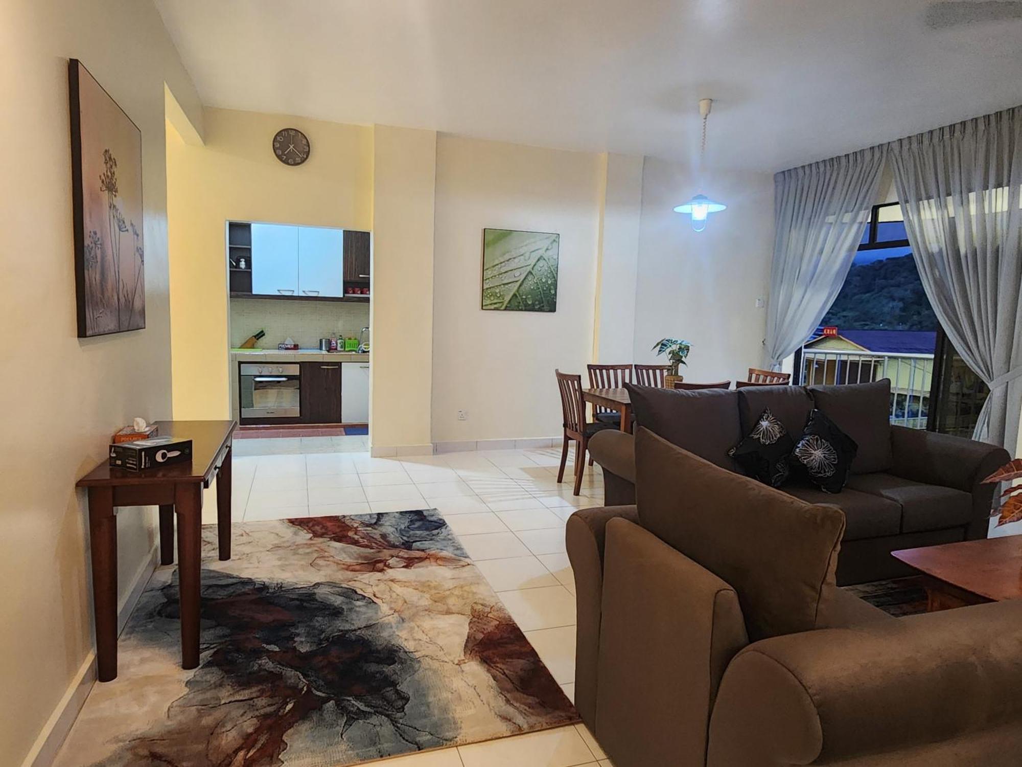 Fathers Guesthouse Age 7 Years Old And Above Only ตานาห์ราตา ภายนอก รูปภาพ