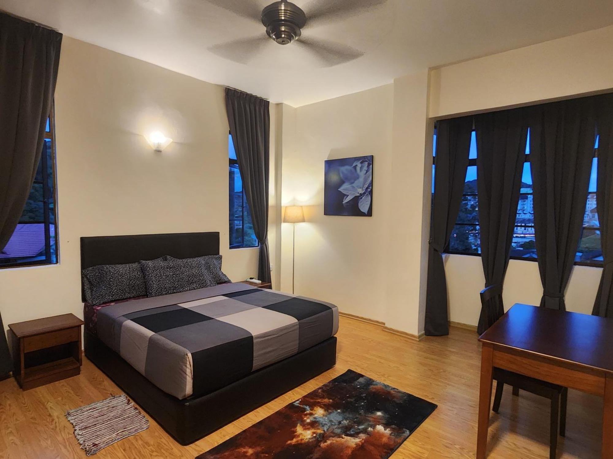 Fathers Guesthouse Age 7 Years Old And Above Only ตานาห์ราตา ภายนอก รูปภาพ