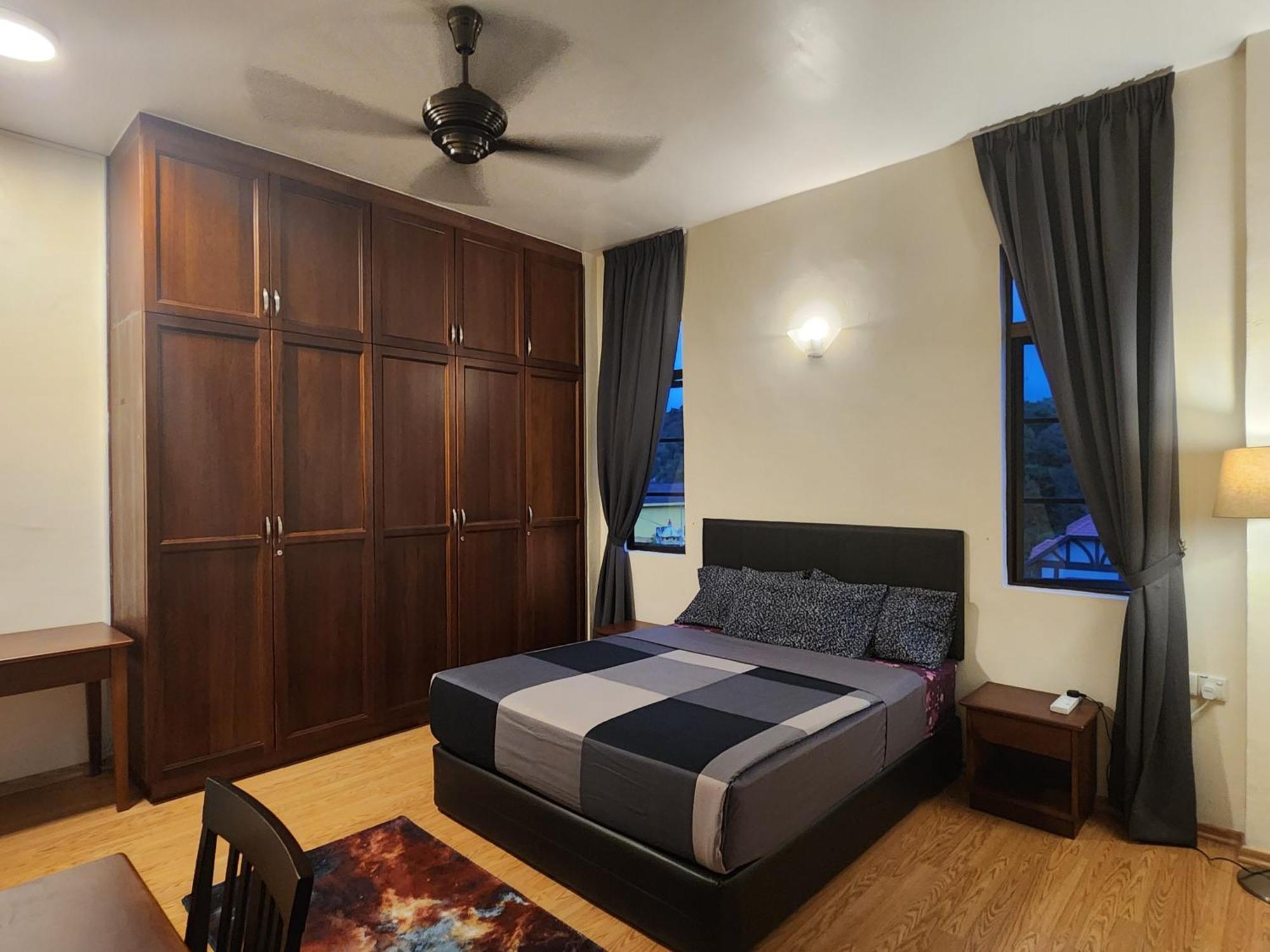 Fathers Guesthouse Age 7 Years Old And Above Only ตานาห์ราตา ภายนอก รูปภาพ
