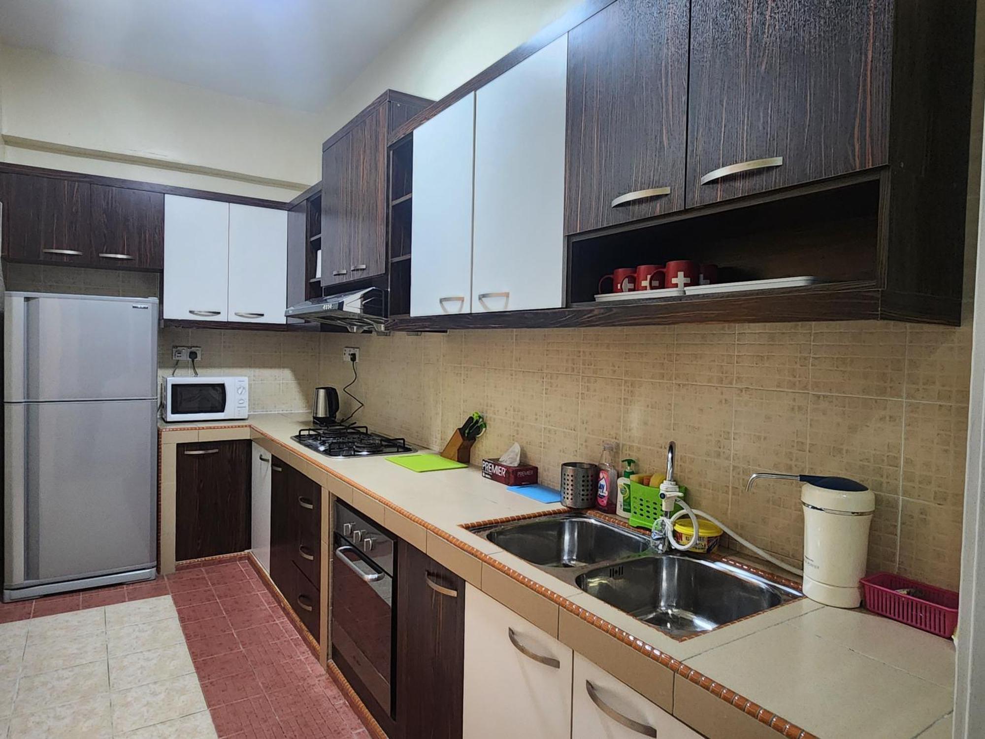 Fathers Guesthouse Age 7 Years Old And Above Only ตานาห์ราตา ภายนอก รูปภาพ
