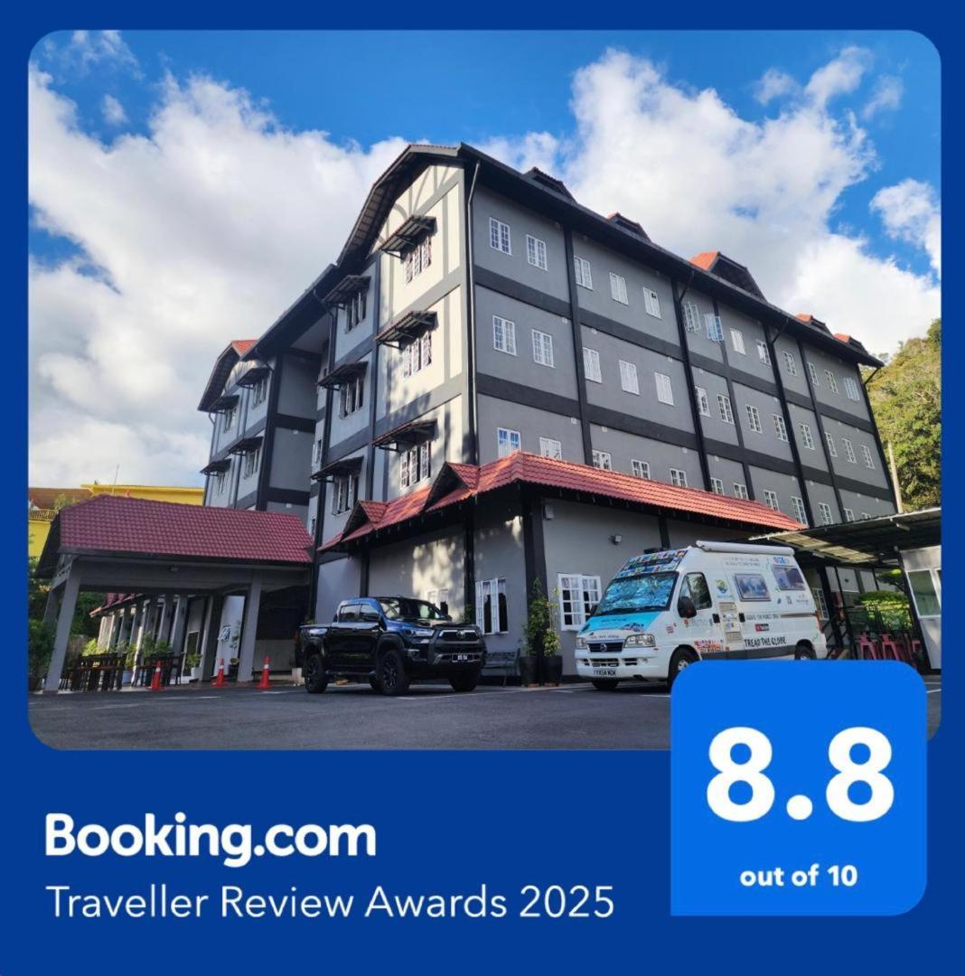 Fathers Guesthouse Age 7 Years Old And Above Only ตานาห์ราตา ภายนอก รูปภาพ